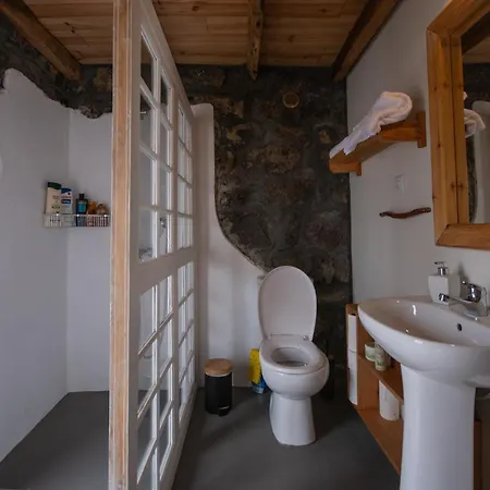 94 * Ribeirinha (Pico Island)